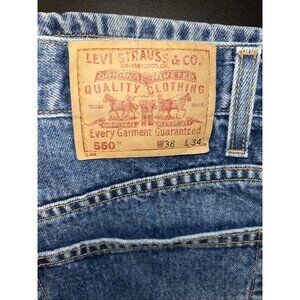 Vintage Levi Strauss & Co. Men’s 38X34 Relaxed Straight Jeans Medium Wash Blue